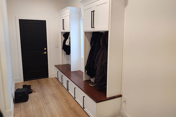 Mudrooms & Built-Ins